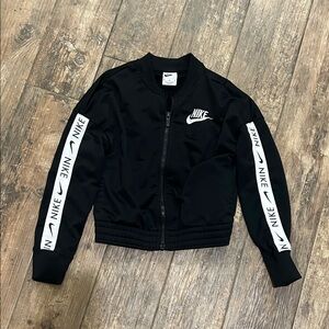 Boys Nike Black Bomber Jacket (M/8)
